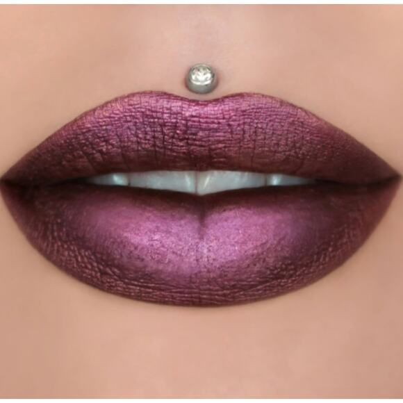 Jeffree Star Velour Liquid Matte No Tea No Shade Plum Purple Lipstick New in Box - Picture 1 of 5
